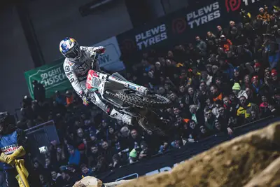 Super Enduro Round 1 Poland 2025: Bolt Storms to Victory in Gliwice